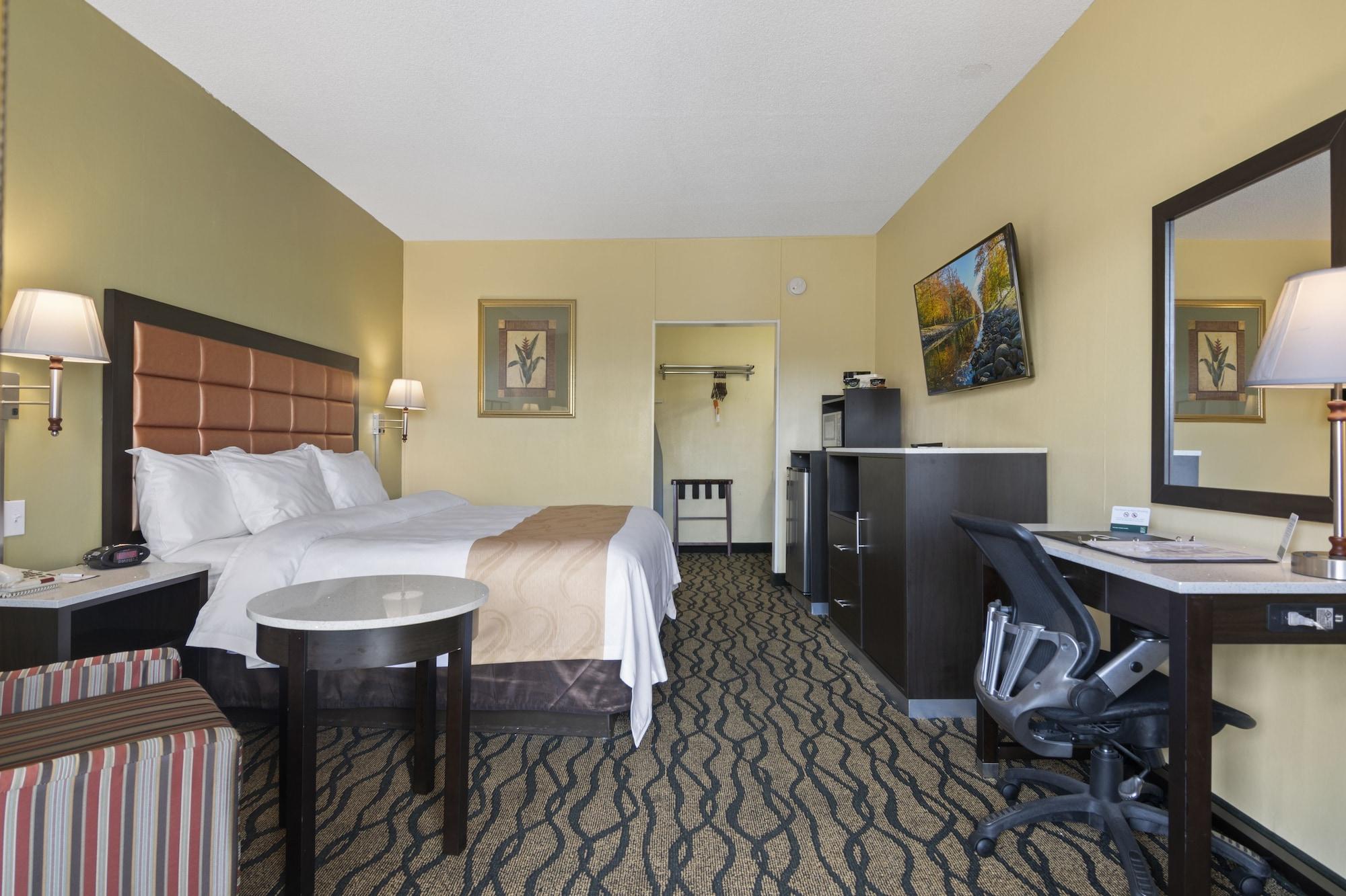 Quality Inn Airport - Cruise Port Тампа Экстерьер фото