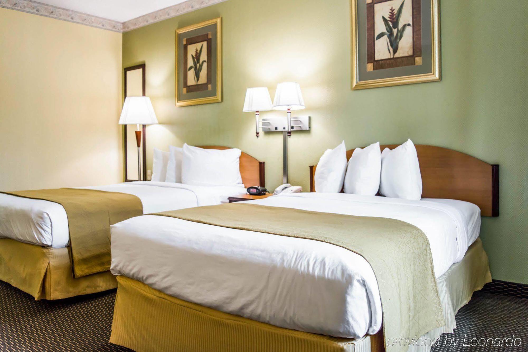 Quality Inn Airport - Cruise Port Тампа Экстерьер фото