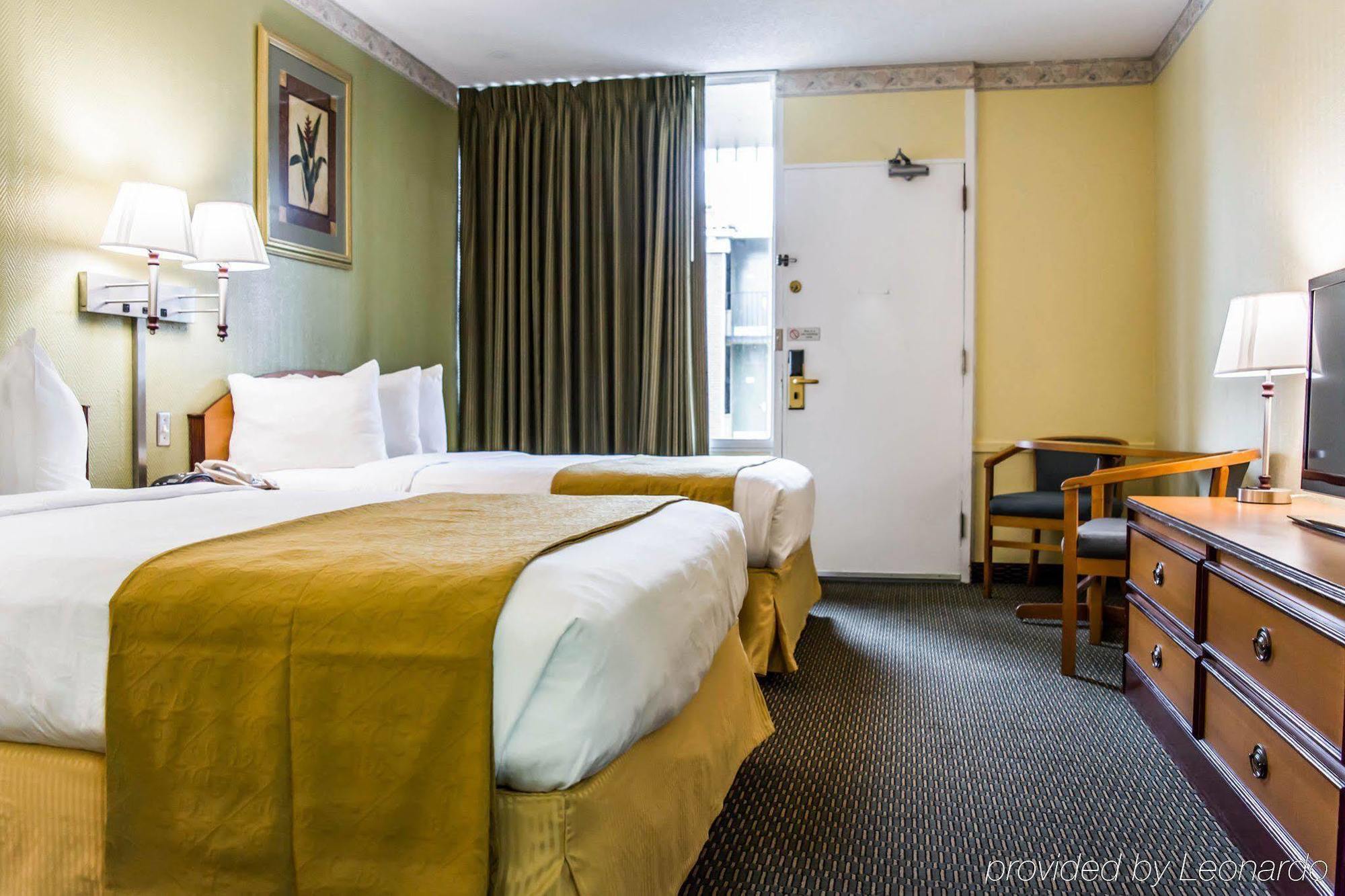 Quality Inn Airport - Cruise Port Тампа Экстерьер фото